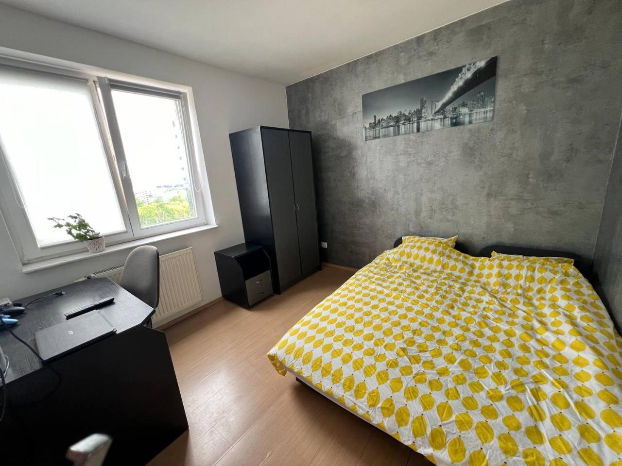 Hostel „U Sashka” Varsovie Extérieur photo